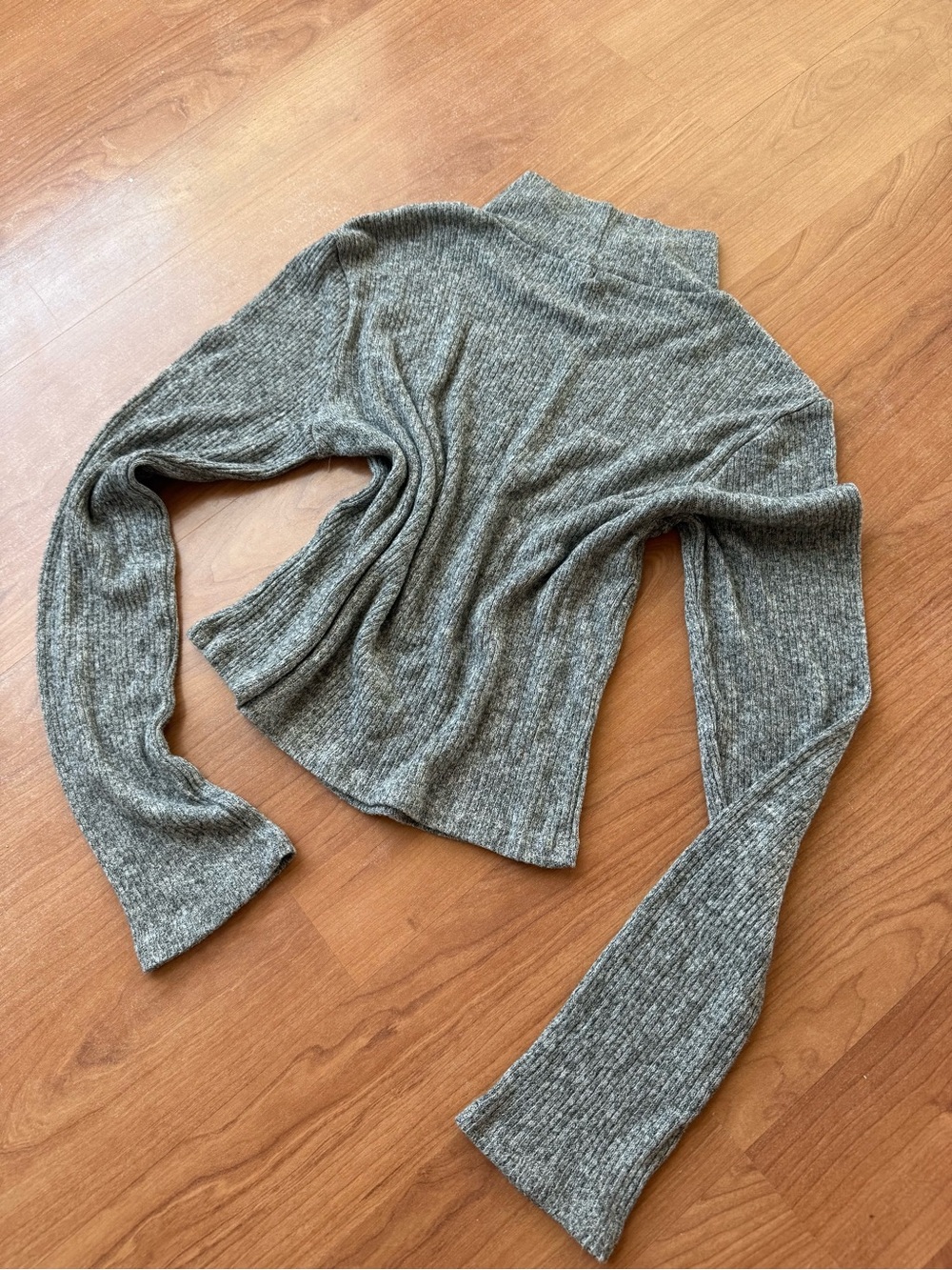 Ribbed Mock Neck Sweater - Gray